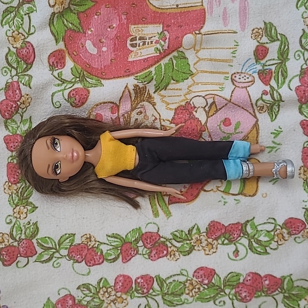 Vintage Bratz Yasmin Doll